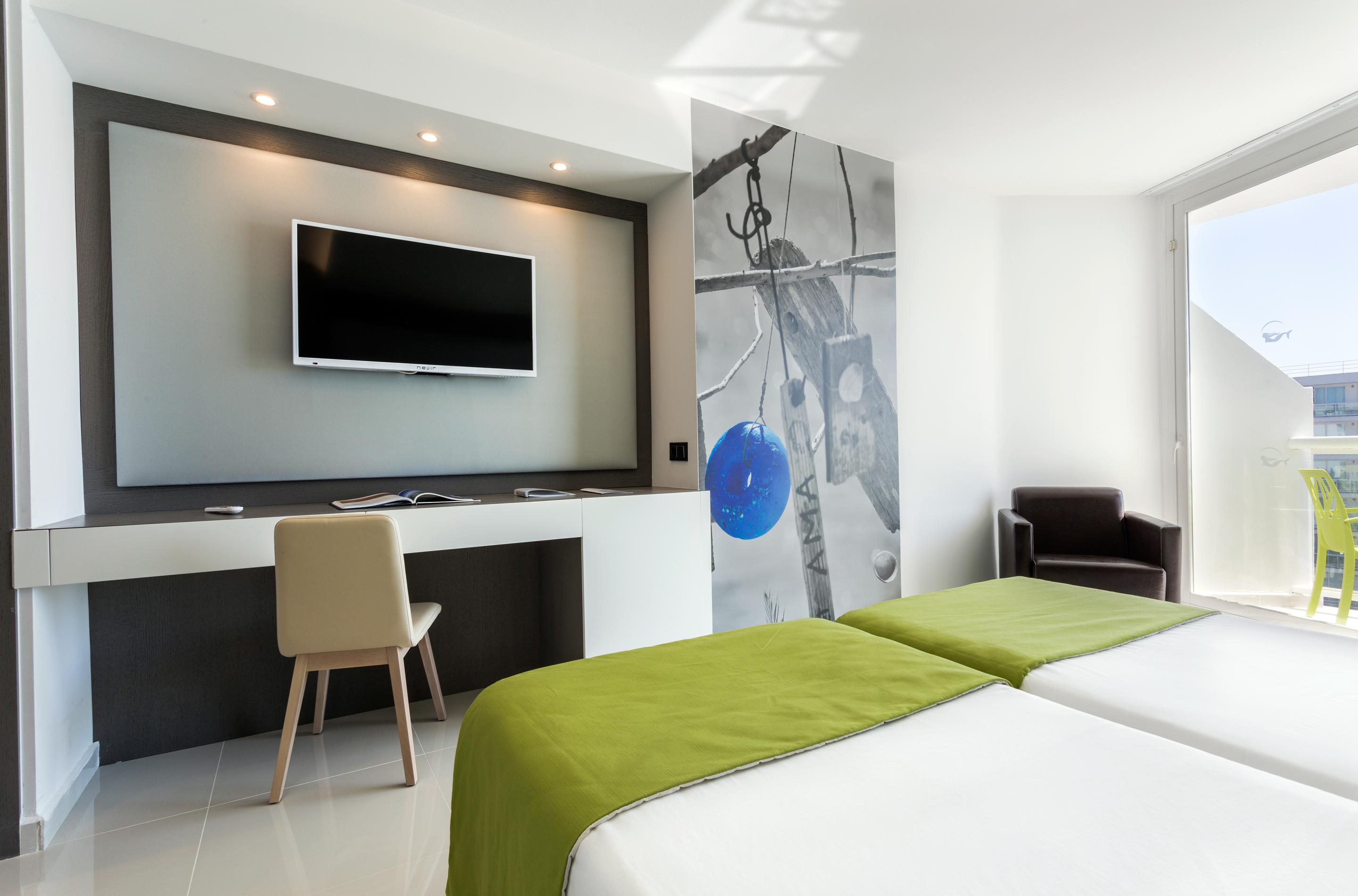 The Ibiza Twiins - 4* Sup Hotell Platja d'en Bossa Rom bilde