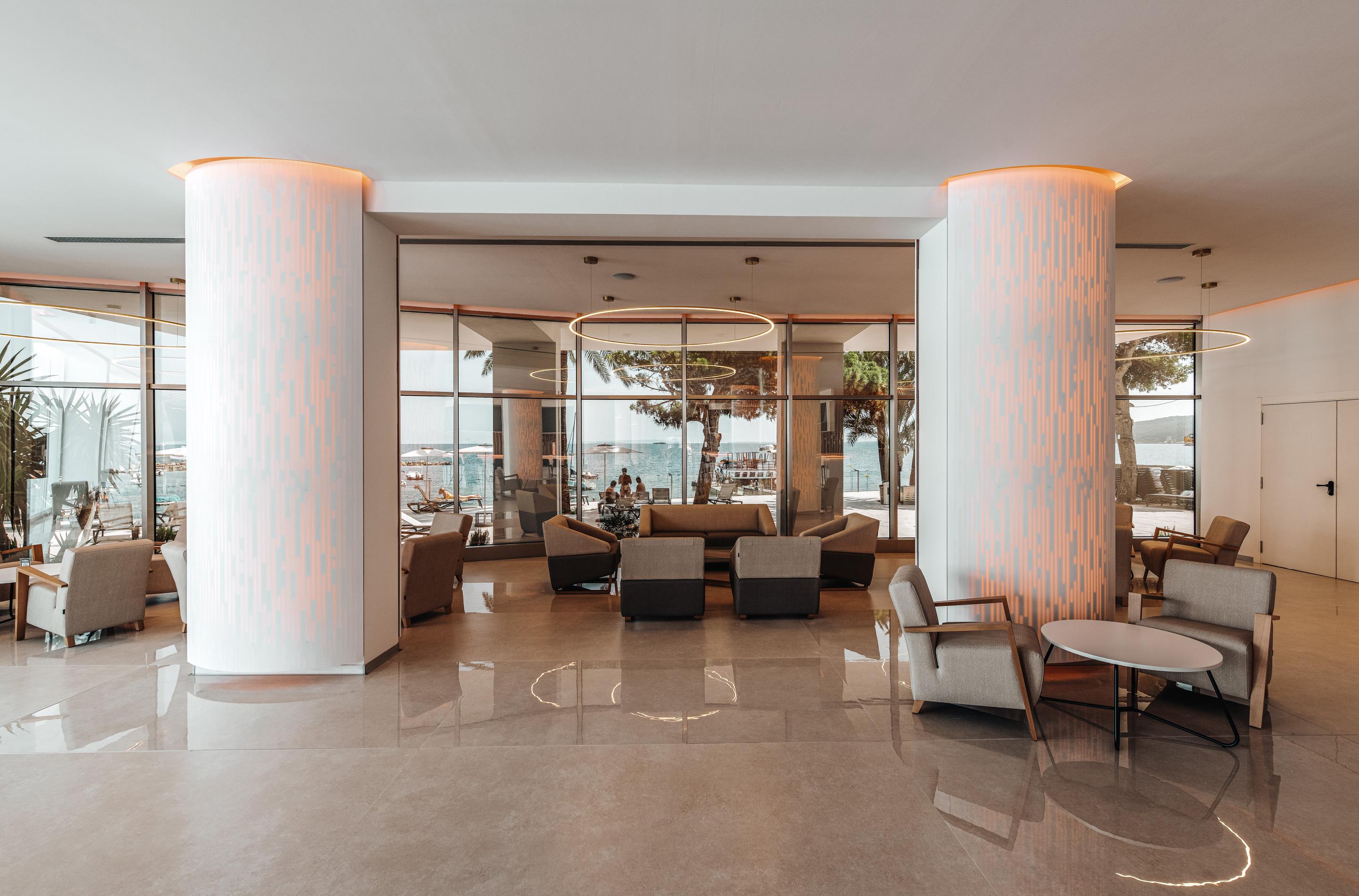 The Ibiza Twiins - 4* Sup Hotell Platja d'en Bossa Eksteriør bilde