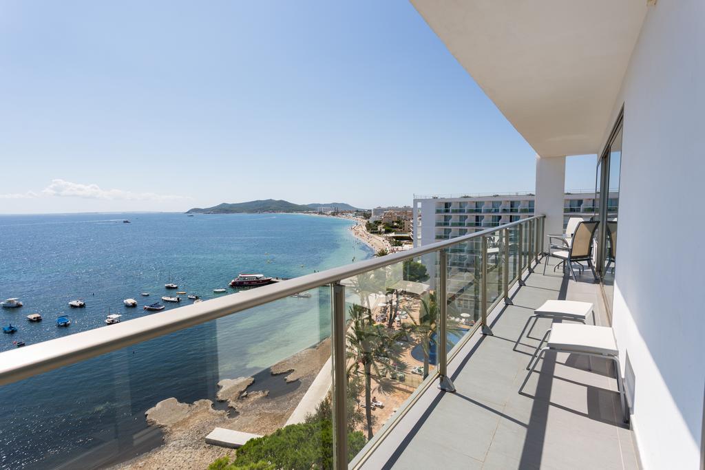The Ibiza Twiins - 4* Sup Hotell Platja d'en Bossa Eksteriør bilde